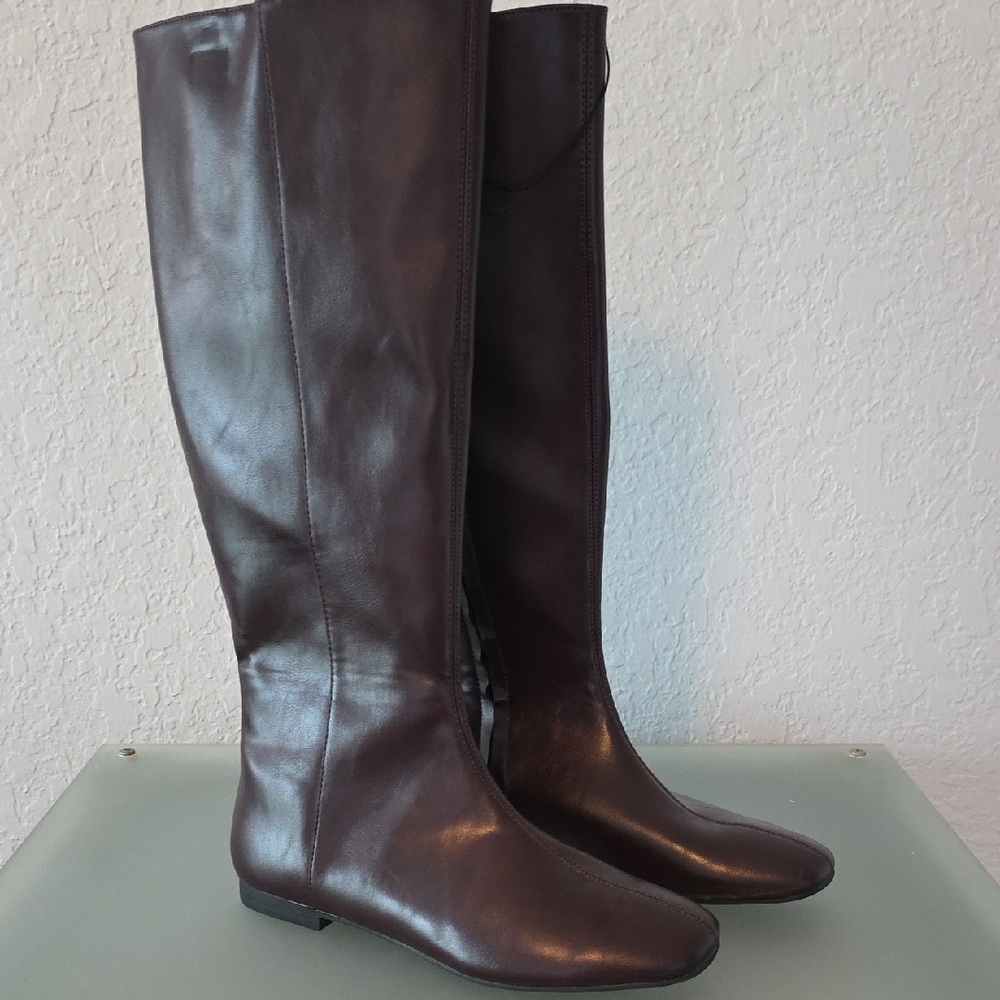 Time and Tru Brown Tall Shaft Flat Boots